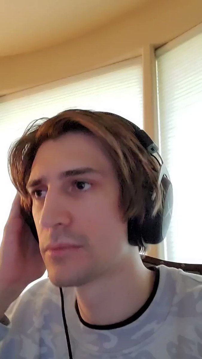 xQc on Twitter "YO kanyewest I LOVE THE MUSIC AND I WANT TO SHARE
