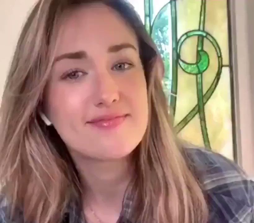 Ashley johnson deserves the whole world, happy birthday to her 