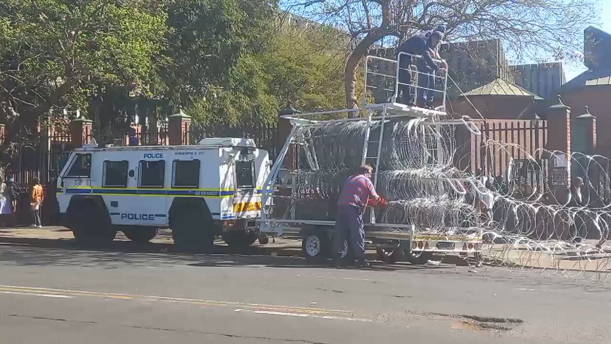 WATCH: The SAPS's public order police are now removing the razor wire they had erected outside the Pietermaritzburg high court in anticipation of a large influx of supporters of former President Jacob Zuma. @IOL #ZumaTrial https://t.co/FdEi7GTGE2