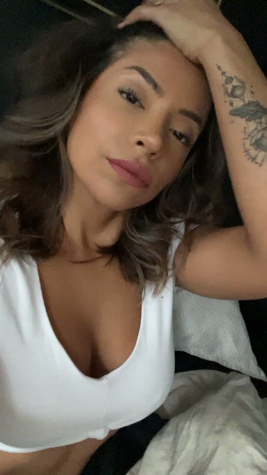 Okay. Time to make some dinner https://t.co/7LpMYsnBRr<a href="/tag/hairstyle"class="tags"><span>#hairstyle</span></a>