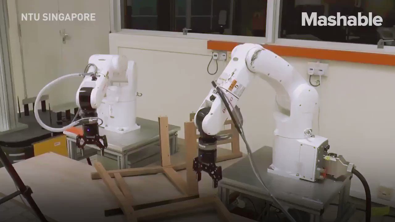 \ Veronica Pascual Boe على تويتر: "Los #robots están siendo programados para tareas que los humanos no son capaces de realizar... como montar una silla de Ikea menos de
