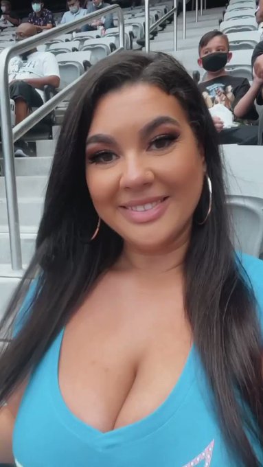 Checked in at @SummerSlam #wwe #summerslam ✅ ???????????????? https://t.co/yeUDOiixe3