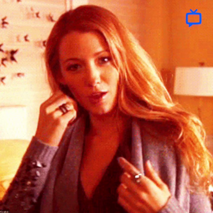 Channeling our inner Serena Van Der Woodsen in honor of Blake Lively\s day. Happy Birthday, S! 