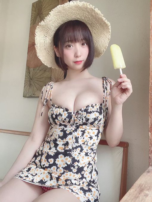 Twitterのコスプレ動画3