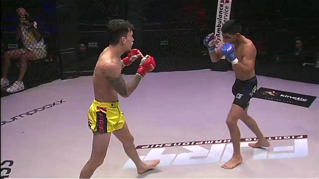 caposa on Twitter "I mean damn. Just a spectacular flying knee KO by