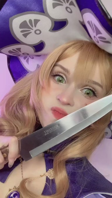 POV: you forgot to bring books back to the library
.
#GenshinImpact #Genshin_Impact #原神         @GenshinImpact