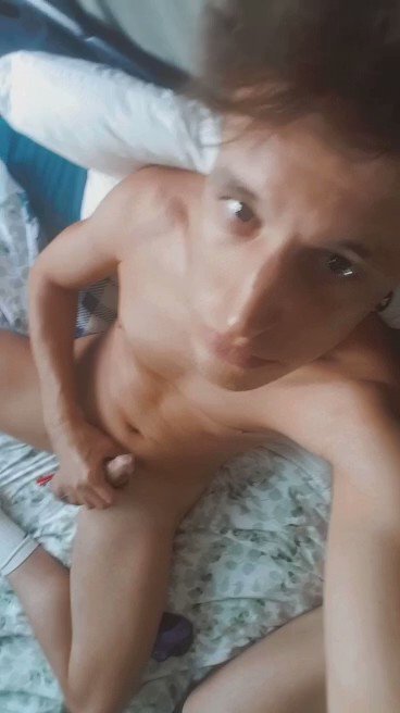 Teasing my boyfriend!! ?????
@purelygayporn @HotAmateurBoys @BOYZSPACE @DailyGayGuys4U @BOYHUNTERUK @putterony