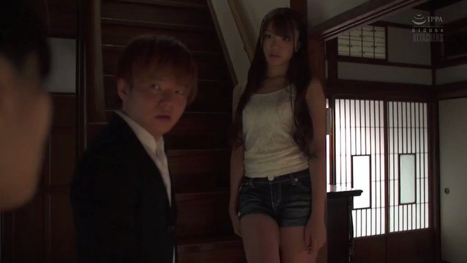 女として意識してしまい、こみ上げた肉欲を抑えきれずいけない関係に( 
https://t.co/wSaZrdXu9X