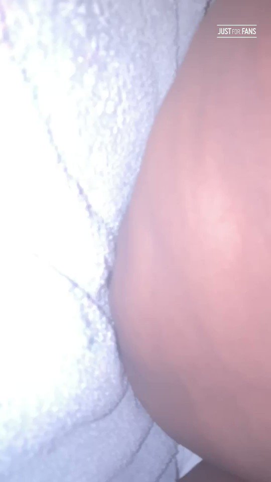 Jei’hovah Adonai’s pics and videos