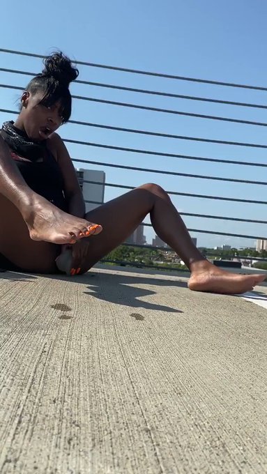 I truly don’t mind if you see 💦💦 https://t.co/7PPjukSWE8<a href="/tag/yolo"class="tags"><span>&#35;yolo</span></a><a href="/tag/fuckit"class="tags"><span>&#35;fuckit</span></a>