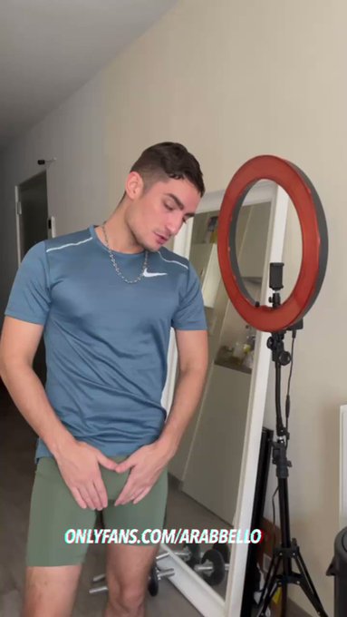 Only RT if you are curious to see ?
?? follow @itsarabbello 

https://t.co/aW9fNijrV6 https://t.co/V