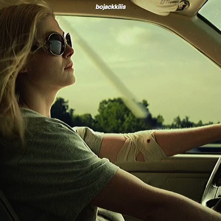 HAPPY BIRTHDAY ROSAMUND PIKE 