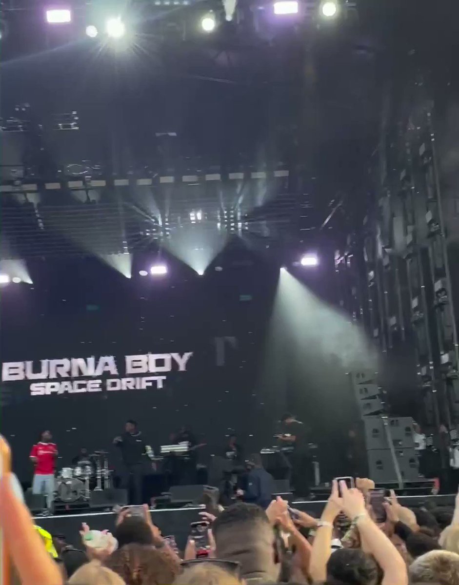 @alchimistfr's photo on Burna