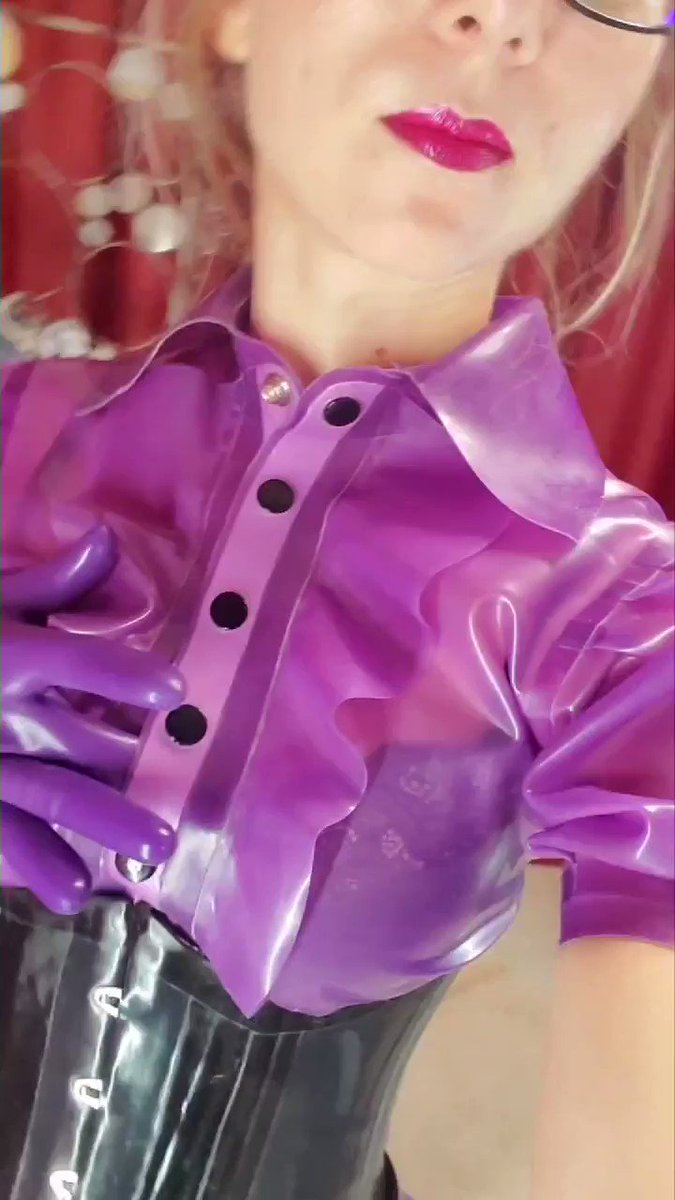 Model - YourLatexGODdess mistress