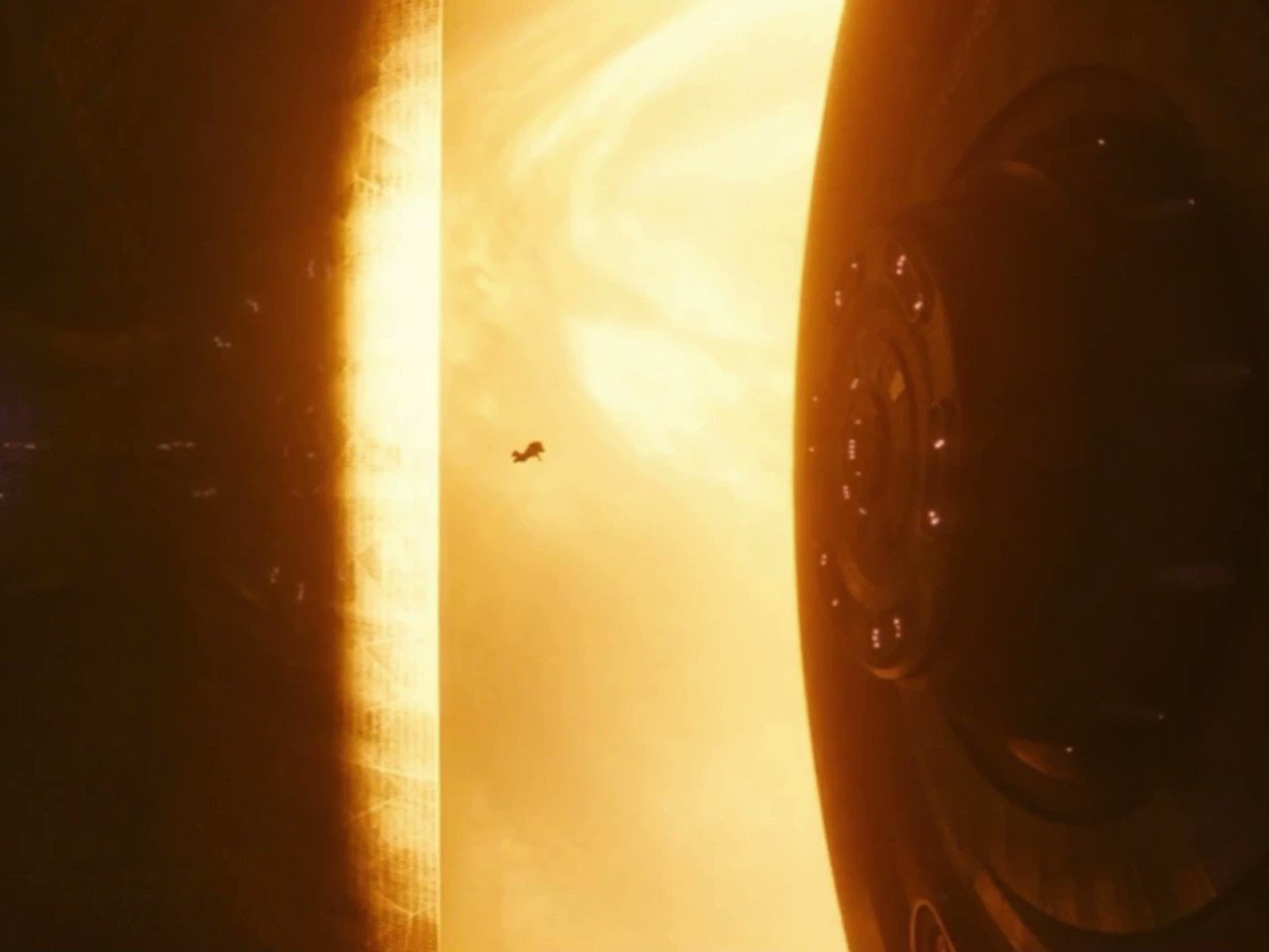 Happy birthday, danny boyle. thank you for giving us so many amazing films including sunshine (2007). 