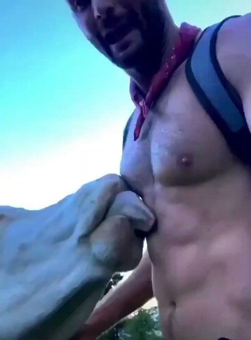 LUCKY COW!! ???

Any clue who this guy is, so we can post him a tag him? ?

Find your favorite gay sex