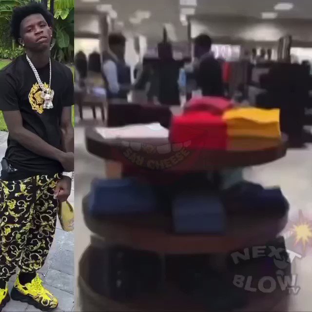 SAY CHEESE! 👄🧀 on Twitter "quando rondo spotted in the mall.. man