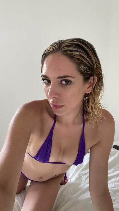 Sharonlumia’s pics and videos