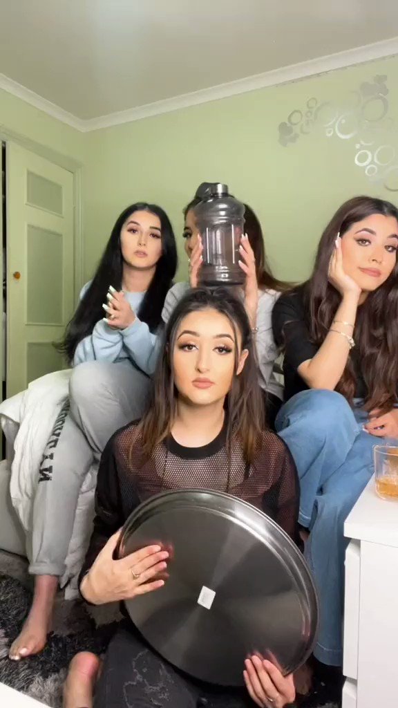 RT @babasarbaz: New form of resistance: afg girls singing about barbarism of Taliban. Cute, funny with good message. https://t.co/Nxzt4NrHrO