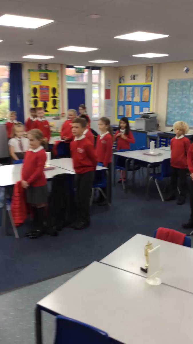 RT @StAntsShipley: Class 4 - International Peace Day - Singing make me a channel of your Peace. https://t.co/7TbQsjgDXR