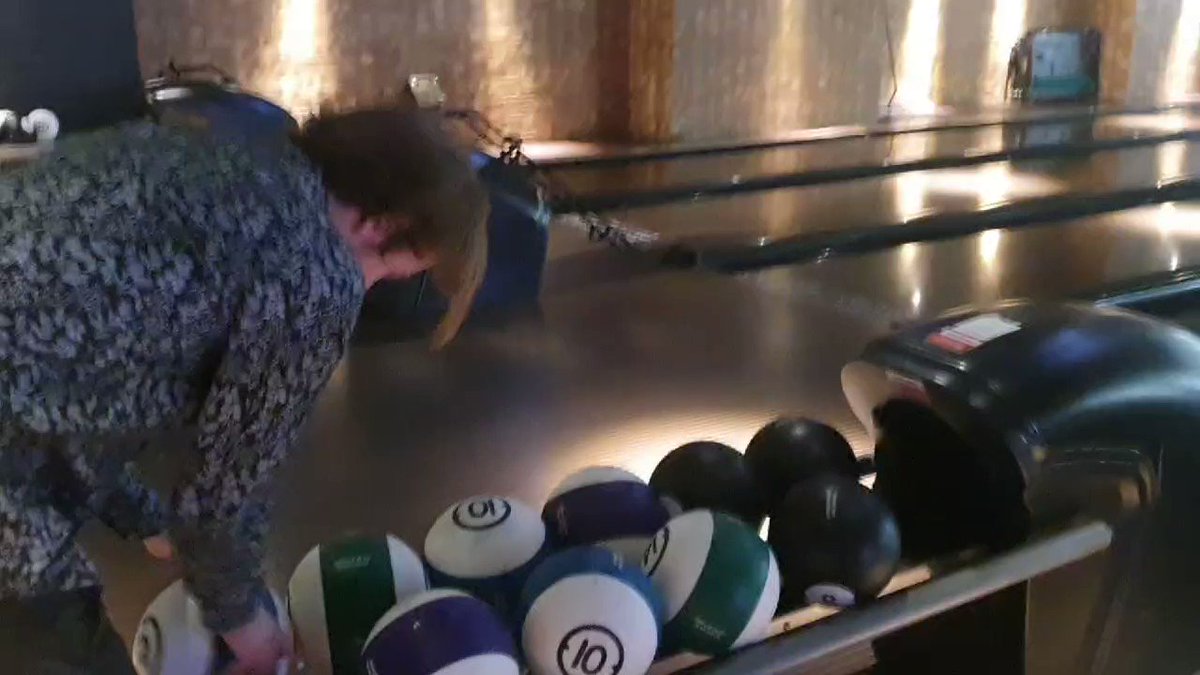 RT @TaleOTheToaster: Fire Lemonade Bowling Edition ft @GreensmithAlex https://t.co/XZ6LGpx2DC