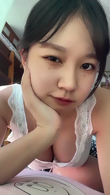 グラビアアイドル金澤日風実のTwitterエロ動画1