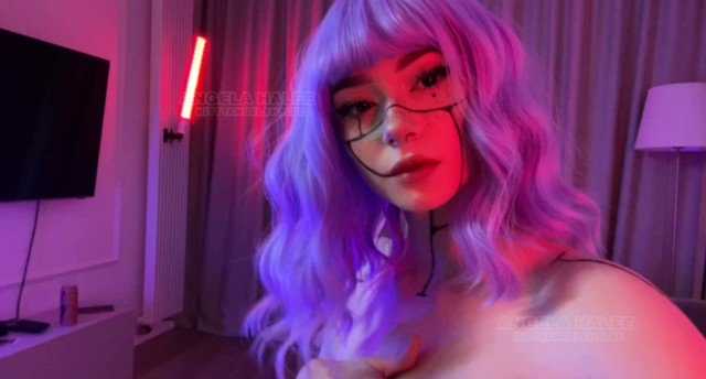 I had so much fun with @cherrievelvet_ again! I can’t wait for the final result <3 https://t.co/2Xxf