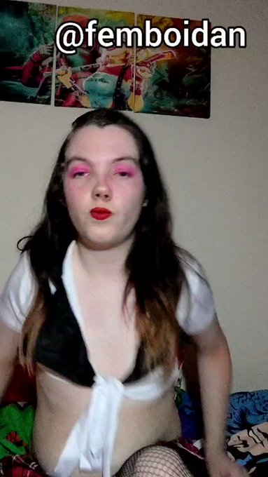 Onlyfans is now $3 ?? 
Come have fun with me on my very sexual journey
https://t.co/Sifd4lImGY
#trans