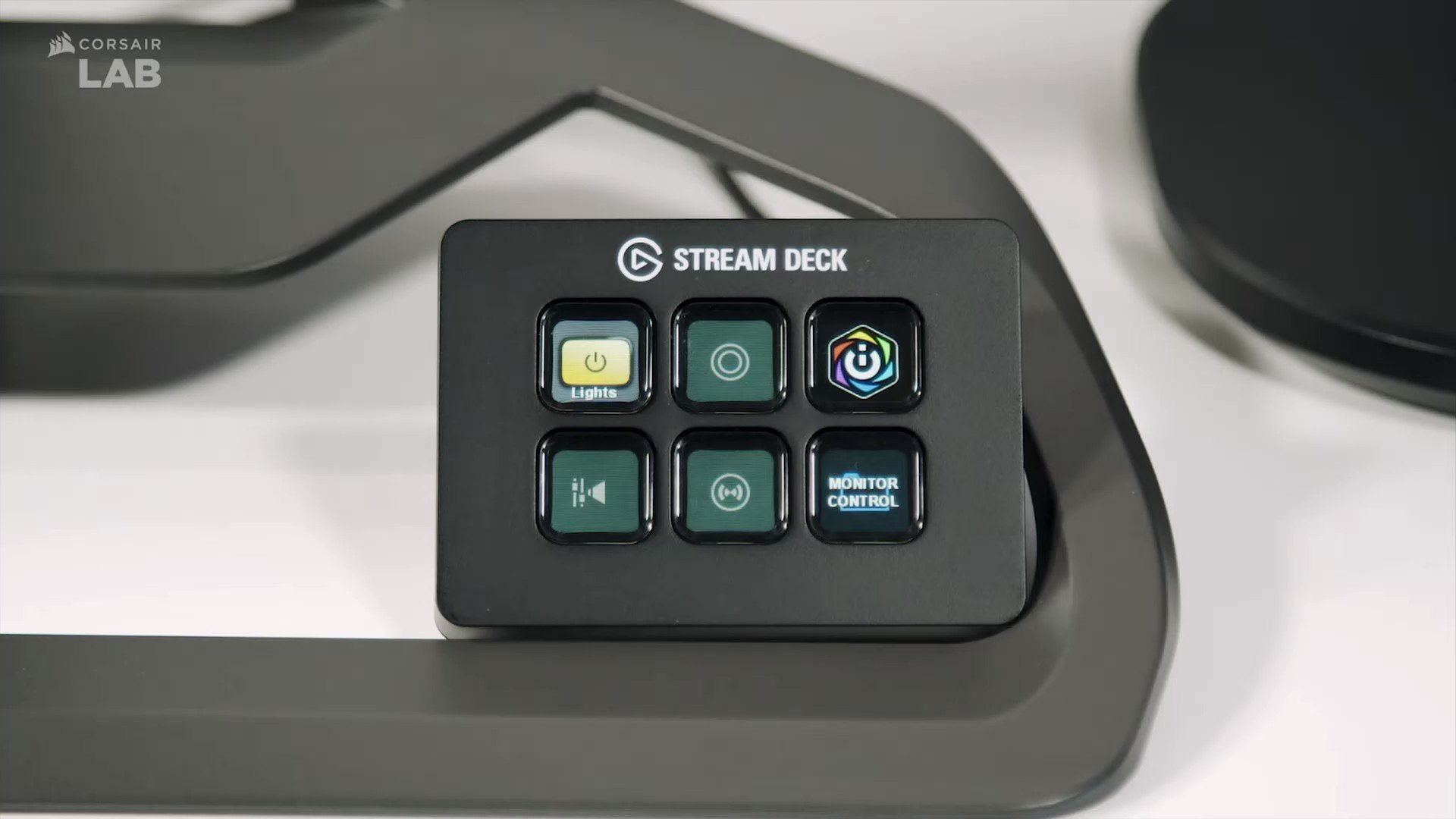 midtergang Dynamics Kommandør Elgato on Twitter: "Stream Deck has iCUE integration with @CORSAIR's new  XENEON Monitor. Control your Monitor's display settings with a single key  press. 🖼 Picture Mode 🔁 Refresh Overlay 👁 Eye Saver