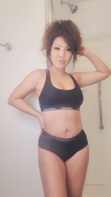 Some Water Sports (Golden Shower) after a Workout! 💦 is selling like hotcakes! https://t.co/4DpVgDbHwc<a href="/tag/avnstars"class="tags"><span>#avnstars</span></a>