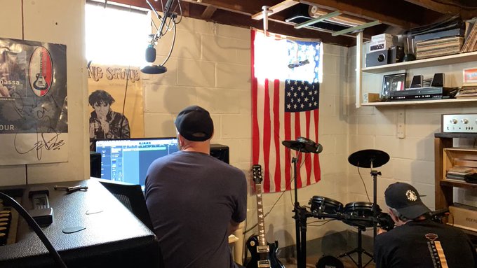 ⁦@madnessformany⁩ https://t.co/ZjH9VxtYX0<a class="tags" target="_blank" title="On Twitter" href="/?out=eyJ0eXAiOiJKV1QiLCJhbGciOiJIUzUxMiJ9.eyJpYXQiOjE3MjI3MjE1NTksImlzcyI6InR3cG9ybnN0YXJzLmNvbSIsIm5iZiI6MTcyMjcyMTU1OSwiZXhwIjoxNzU0MjU3NTU5LCJyZWRpcmVjdF91cmwiOiJodHRwczovL3R3aXR0ZXIuY29tL21hZG5lc3Nmb3JtYW55In0.GdXe-ZvBuh3tOv-0R7HWWUu2oyQibhtIAylYzmBZm_SavMSpI5d5J8lfcrGE7TUIakG5X5I8DBI6WjOT-mfTaA">@madnessformany</a><a href="/tag/facebookdown"class="tags"><span>#facebookdown</span></a><a href="/tag/instagramdown"class="tags"><span>#instagramdown</span></a><a href="/tag/linkedin"class="tags"><span>#linkedin</span></a>