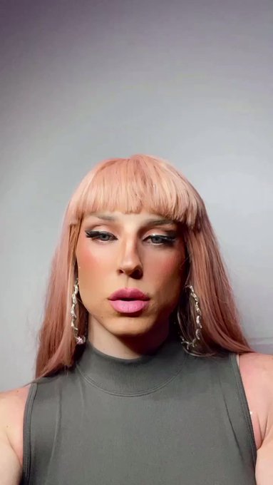 Can you help me papi?   I wanna date with a nice guy 😜 let&rsquo;s the game begin 🙈! Comment 👇🏻🏁    #crossdresser<a href="/tag/sugarbaby"class="tags"><span>#sugarbaby</span></a><a href="/tag/hotgirl"class="tags"><span>#hotgirl</span></a><a href="/tag/shemale"class="tags"><span>#shemale</span></a><a href="/tag/crossdresser"class="tags"><span>#crossdresser</span></a><a href="/tag/sugarbabies"class="tags"><span>#sugarbabies</span></a>