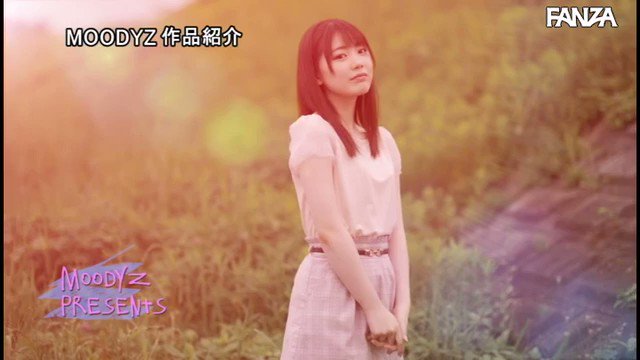 10月にデビューした、ダイヤの原石
石川澪さんの初体験が詰まった
第2弾予約受付中♪
この可愛さ、笑顔、全部に癒されます。もうすでに、光輝いてます。 
https://t.co/QommybCMC3