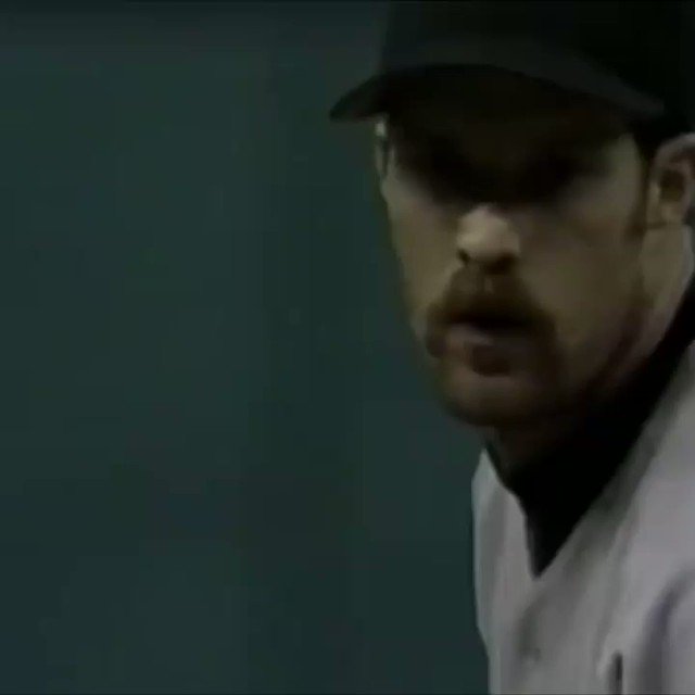 Happy birthday Edgar Martinez! Haha! Stupid Yankees. 