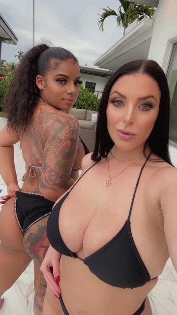 Retweet if you think you could handle both of us ? @MikaylaSaravia https://t.co/kDmwXw1RMg
