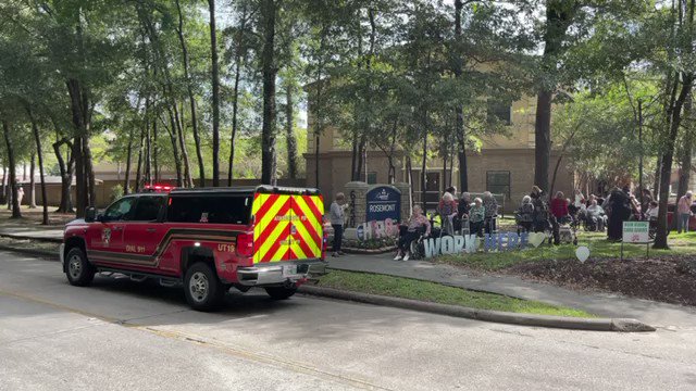 RT @AVFDOEM: Atascocita Fire Dept  at Rosemont Assisted Living Center.  Residents evacuated, Fire extinguished https://t.co/5LZfo49bSo
