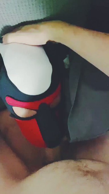 Was naughty pup so he made me take his bone in my mouth ???

#pupplay #petplay #puppyplay #humanpup #humanpuppy