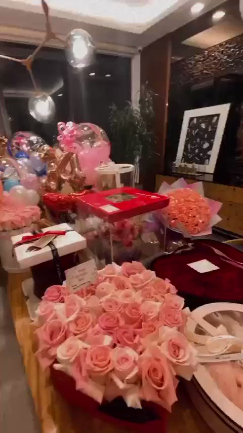 Happy birthday Bea Alonzo enjoy your day and thank you for being my idolized.kee safe and we love you 