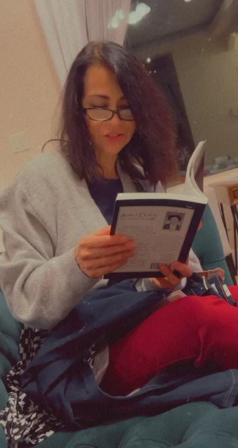 Brothel bedtime stories with mom ? https://t.co/9pmYM9UFnS