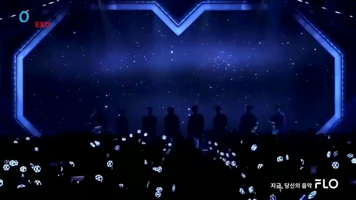 Exo 12 miracles in december. Exo first snow. Exo 12 miracles in december. Песня the first snow exo. Exo first snow.