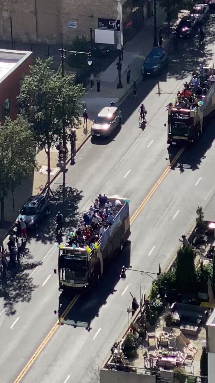 Clay Travis on Twitter "Big turnout for the WNBA championship parade