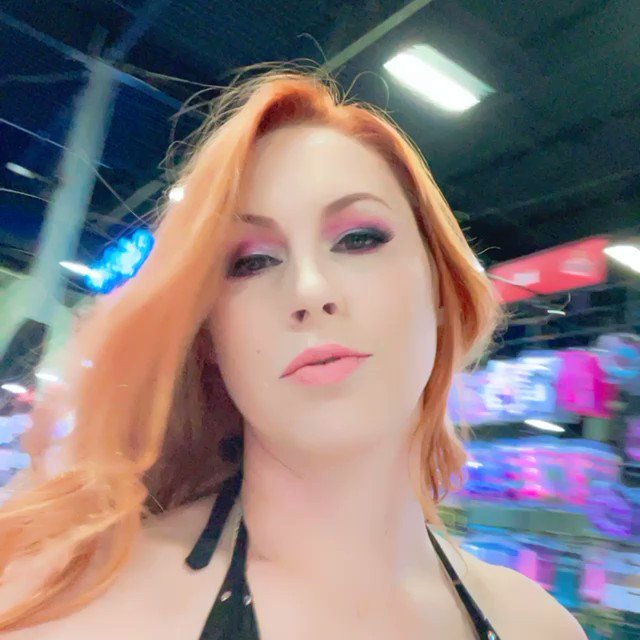 Come and find me lovers! Inside the CHAZZY’S store near the back at @exxxotica NJ https://t.co/O54DF