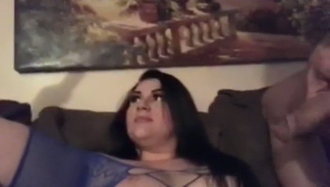 Happy Friday! Check out my videos at https://t.co/Omn8VBHkzX  -5.50$ for 1 month  -Free messaging  -sex/sensual<a href="/tag/couples"class="tags"><span>#couples</span></a><a href="/tag/thickerthanasnicker"class="tags"><span>#thickerthanasnicker</span></a><a href="/tag/realcouples"class="tags"><span>#realcouples</span></a><a href="/tag/onlyfans"class="tags"><span>#onlyfans</span></a>