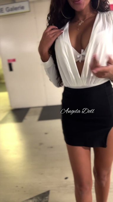 Tu m’aurais fait quoi contre le capot comme ça dans ce parking sous terrain ? ?

#RT si t’aime ma tenue