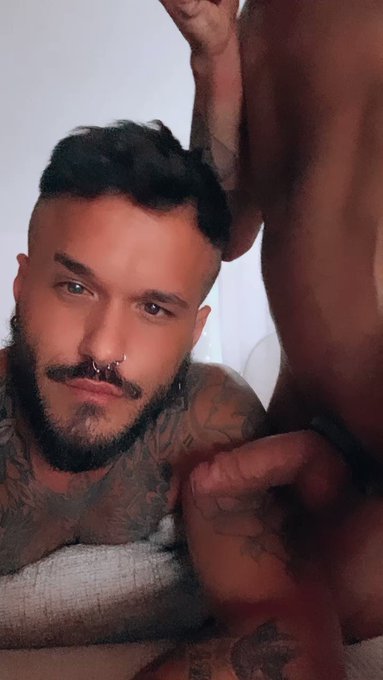 who joins the party ??? ??? 
@DannyBossXXX 
@MarkovChainXXX https://t.co/YUsj1yjATL
