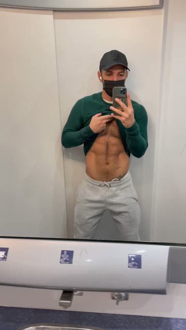 En el tren ? 

ya disponible en mi ??onlyfans ??

https://t.co/cygxMH1qWN 

@miguelsolo611 @Pollas_lefa3