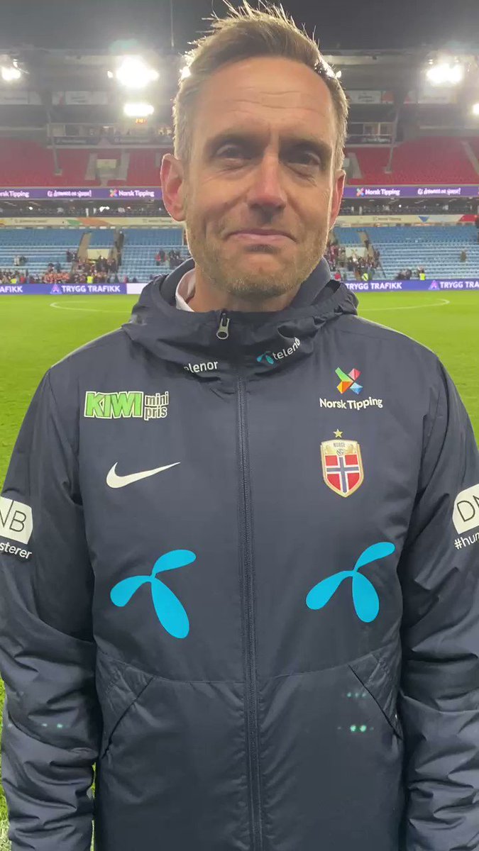 En meget fornøyd landslagssjef etter 4-0😀🙌