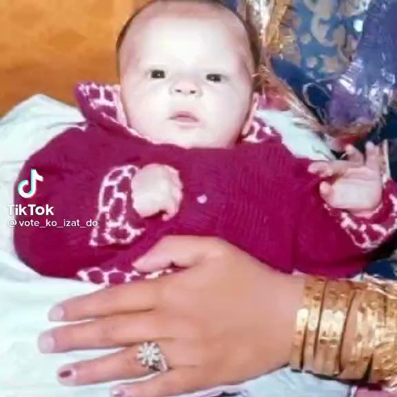 Happy Birthday Mari Behan Maryam Nawaz Sharif. 