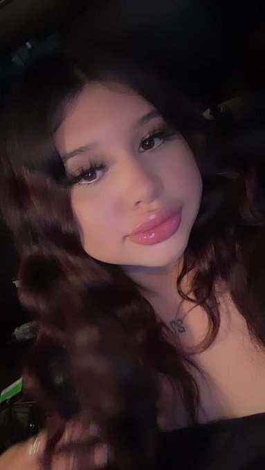Perfect face for ___________  ? https://t.co/TXHdCwCgzd
