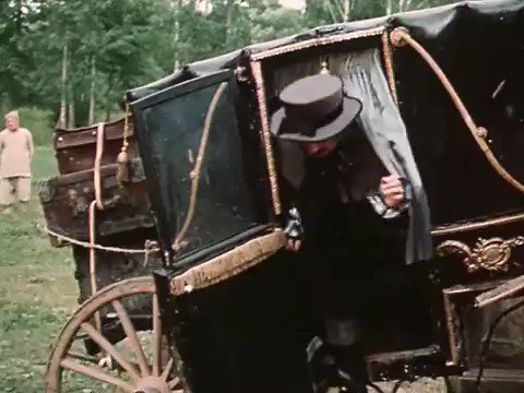 Соль из солонки. Солонку спер. Солонка. Солонку спер. Солонку спер.